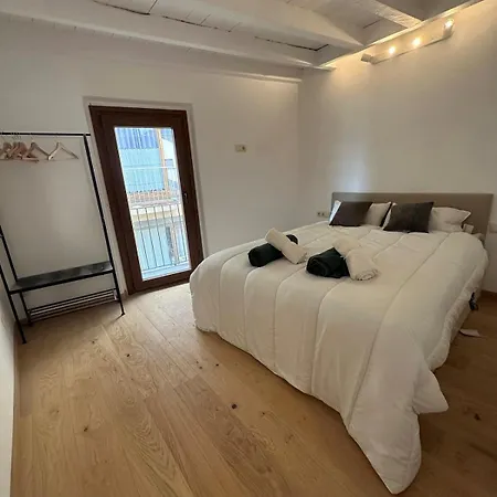 Design Club Apartment *